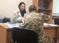 Вивести людину з кризової ситуації